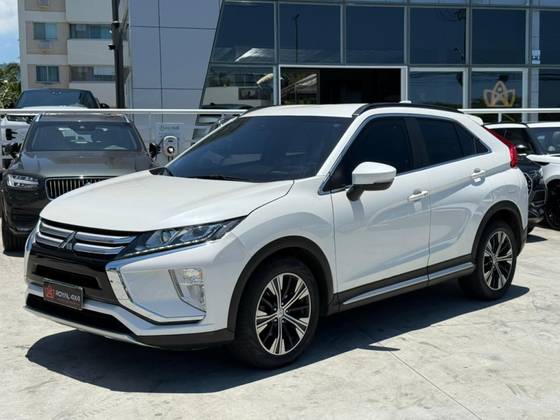 MITSUBISHI ECLIPSE CROSS 1.5 MIVEC TURBO GASOLINA HPE CVT MITSUBISHI ECLIPSE CROSS 1.5 MIVEC TURBO GASOLINA HPE CVT